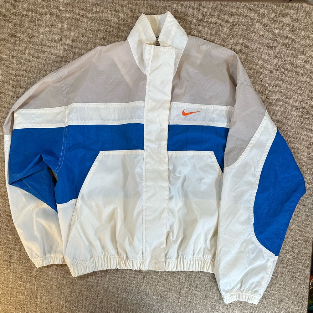 Nike 90s Throwback Vintage retro style windbreaker M (8-10) womens jacket white